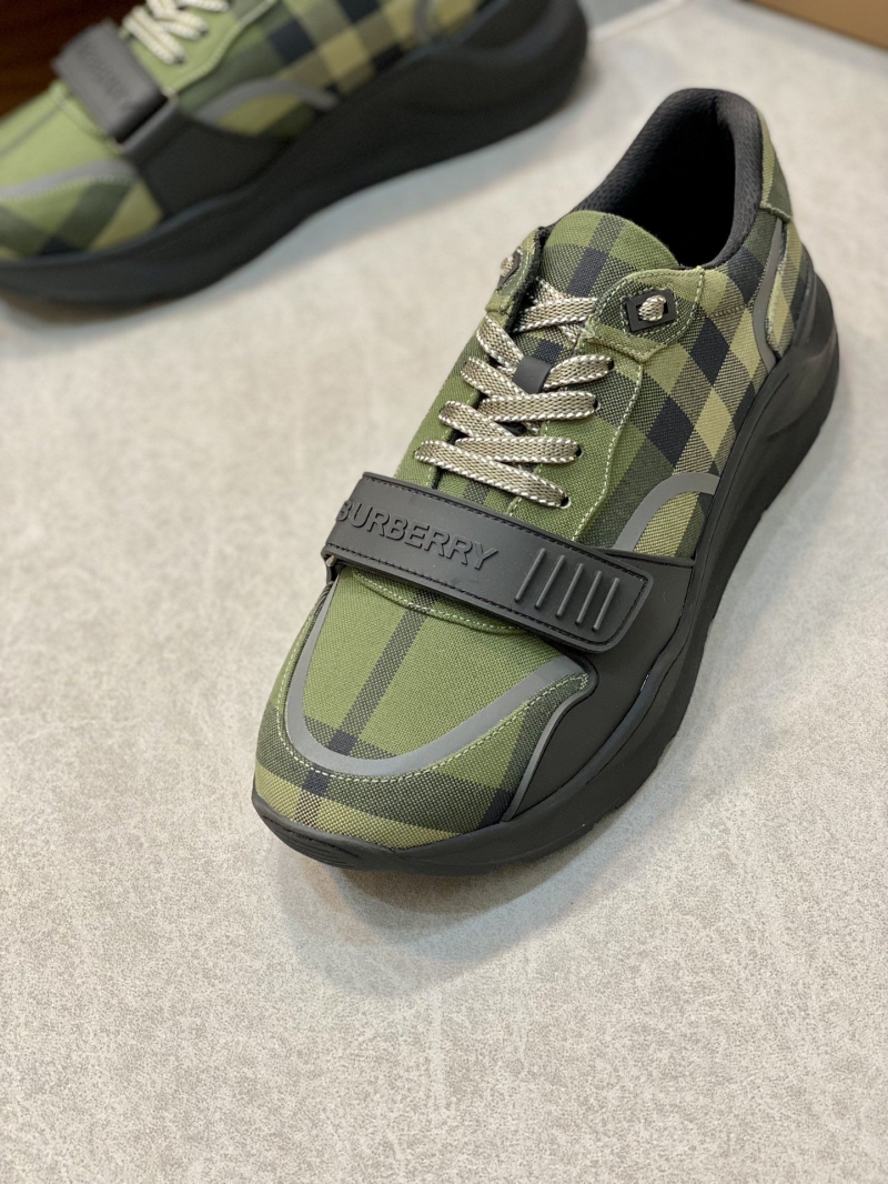 Burberry Sneakers